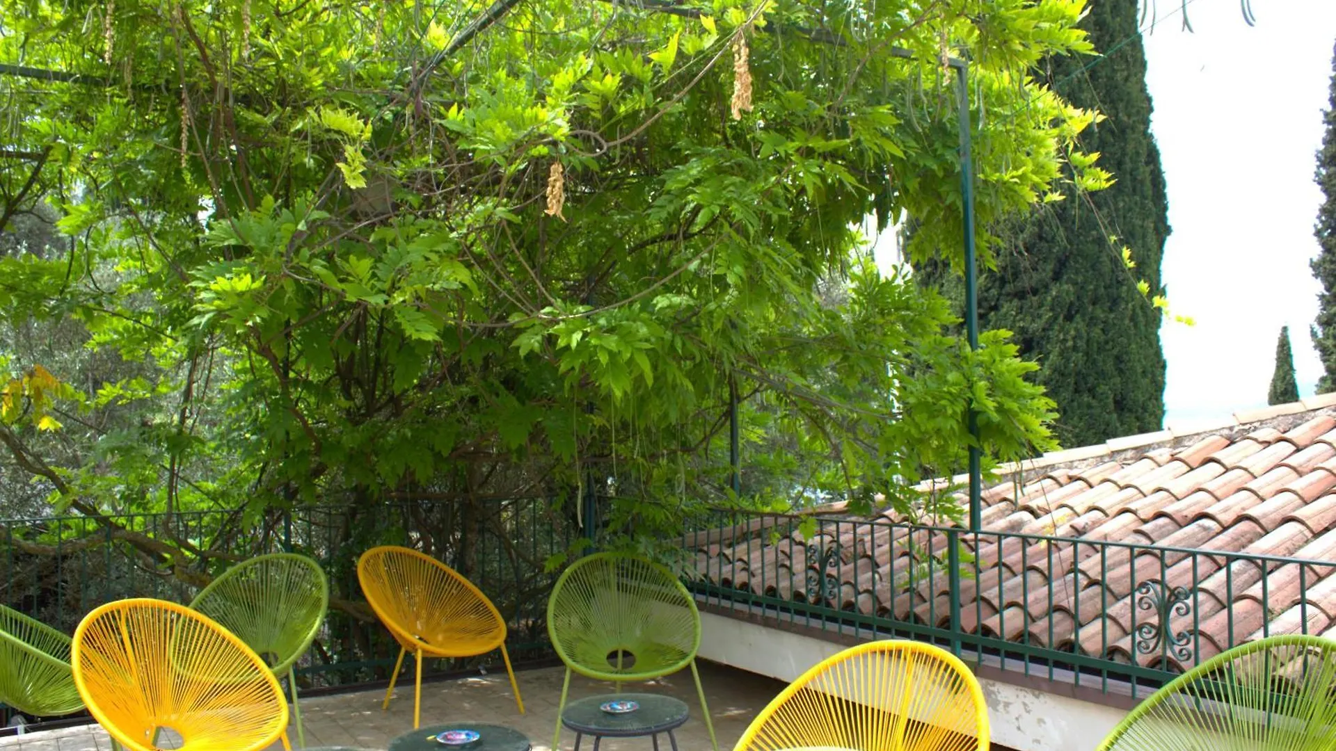 Wonderful Lake View Apartments With Pool With Breakfast Gardasee Torri Del Benaco 0*,