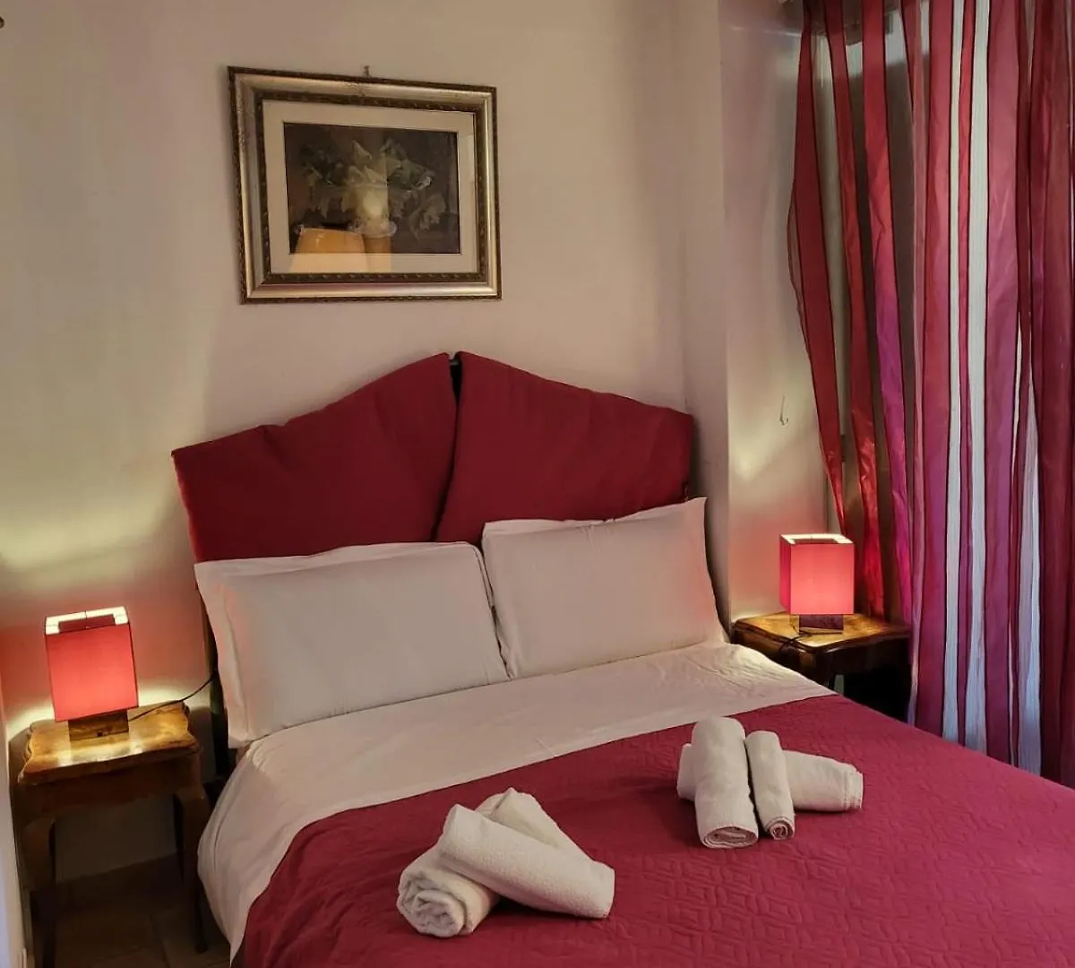 Wonderful Lake View Apartments With Pool With Breakfast Gardasee Torri Del Benaco 0*,  Italy