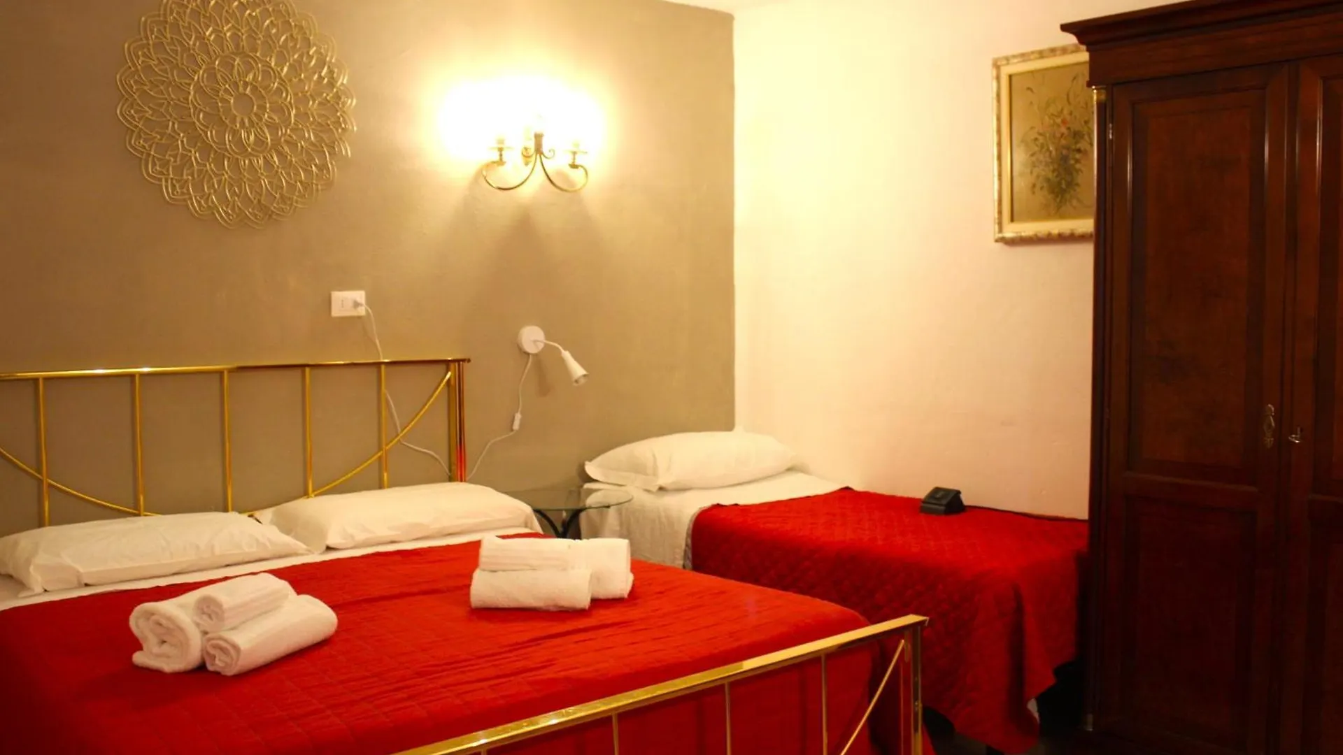 Wonderful Lake View Apartments With Pool With Breakfast Gardasee Torri Del Benaco 0*,  Italy